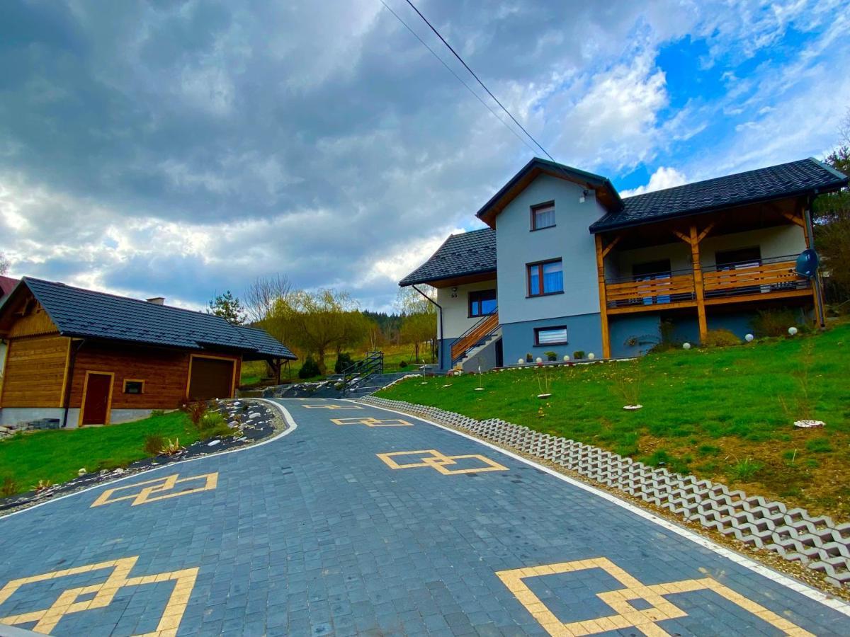 Domek Caloroczny "U Haliny" Mutne Luaran gambar